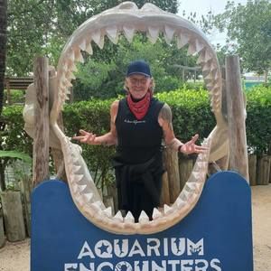 Meet your Posher, Donald